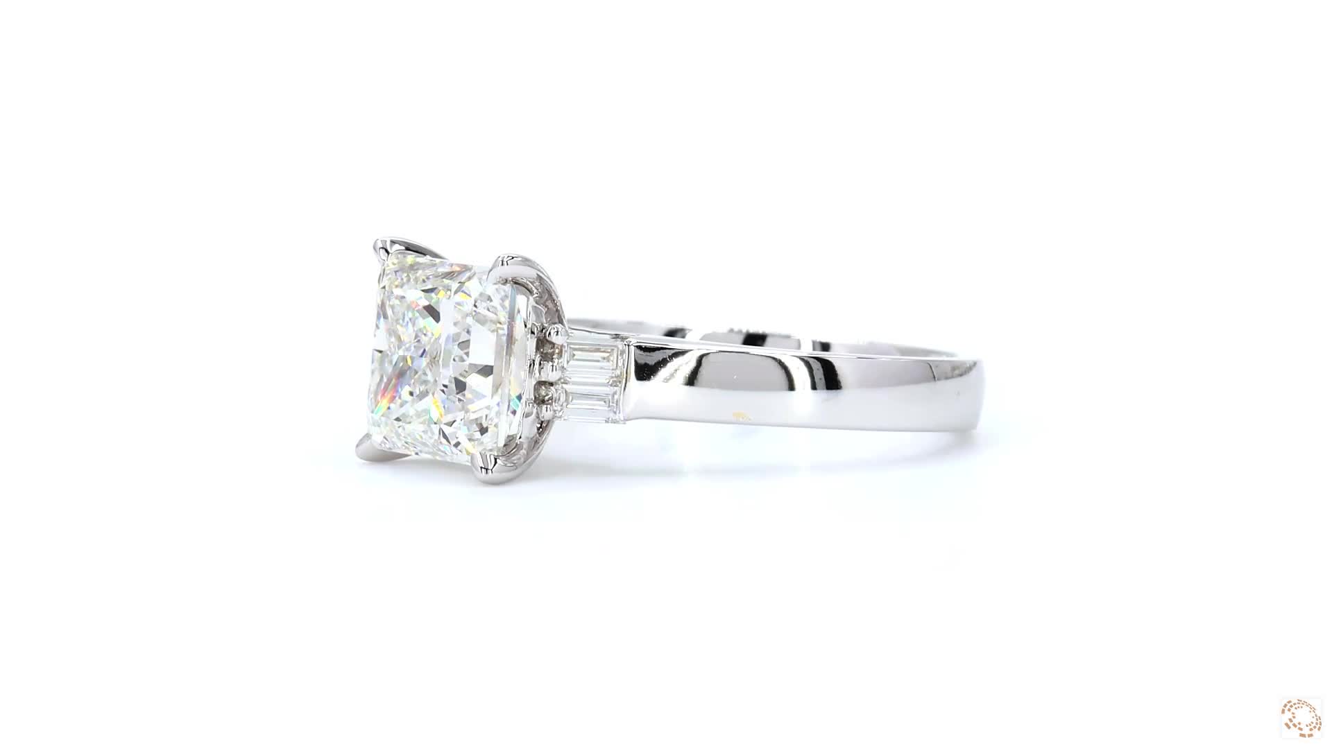 Classy Princess cut diamond ring with Baguette accents - Image 3