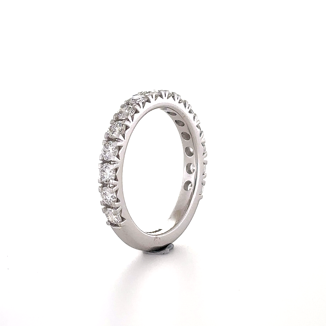 Round studded halfway eternity band - Image 5