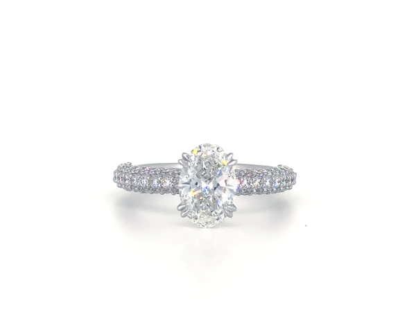 Stylish Oval with Round studded halfway eternity band