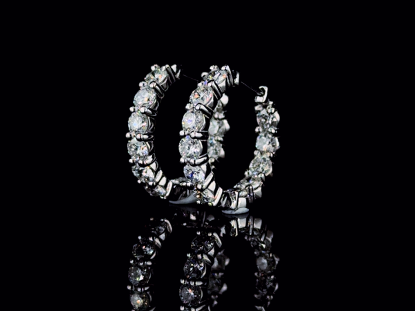 Sleek Round cut diamond hoops